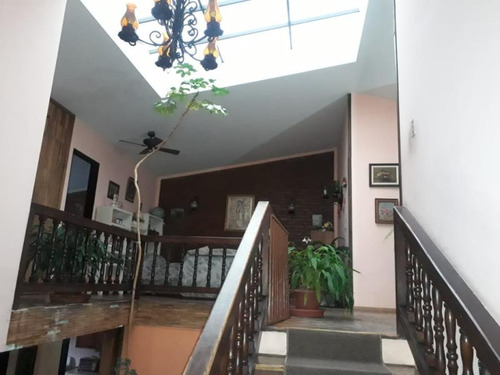 Casa En Venta En Chapultepec Norte, Morelia, Michoacán De Ocampo C.p. 58260