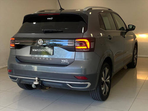 Volkswagen T-Cross 1.4 250 TSI TOTAL FLEX HIGHLINE AUTOMÁTICO