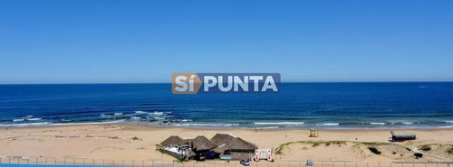 Imagen 2 de 5 de Apartamento En Primera Línea