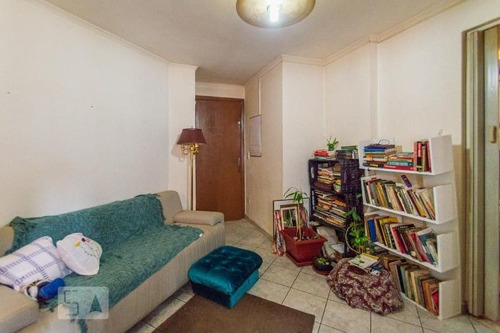 Apartamento À Venda Na Rua Álvaro De Carvalho, Centro, São Paulo - Sp - Liv-11406
