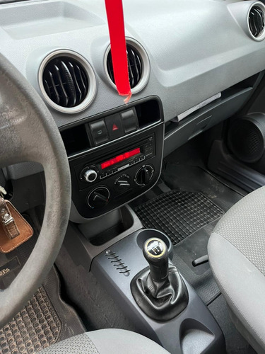 Volkswagen Gol 1.6 I Power 701