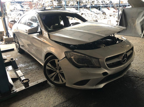 Imagem 1 de 8 de Sucata Mercedes Benz Cla200 2013/2014 156cvs
