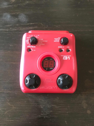 Pedalera Multiefectos Zoom B1 Para Bajo