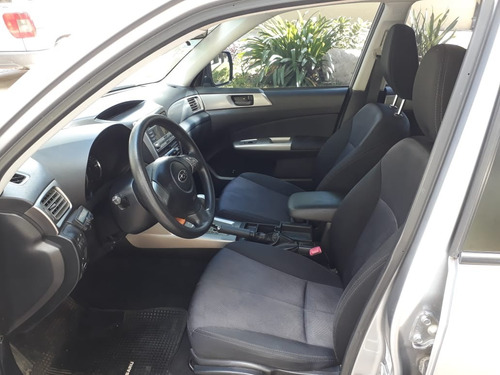 Subaru Forester 2.0 2010