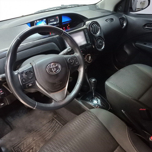 Imagen 10 de 12 de Toyota Etios Xls 1,5 5p At