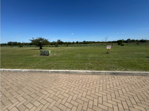 Vendo Terreno, 503 M2 En Las Acacias, C. Del Uruguay, Entre Ríos.