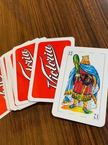 Baraja Española Corona, Victoria, Modelo, Negra Modelo 12 Pz Idioma No Aplica