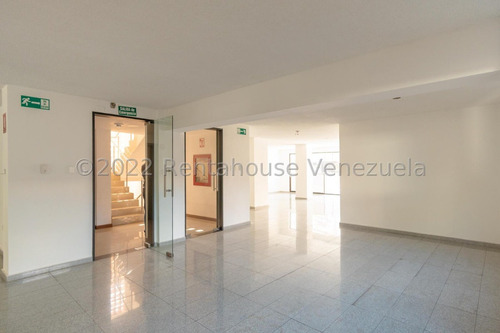 Edificio En Venta En Las Mercedes 22-22542 Yf