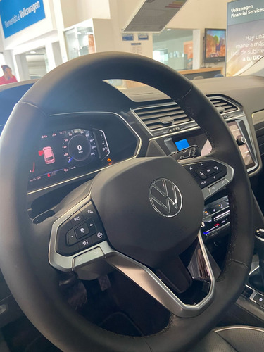 Volkswagen Tiguan Allspace 2.0 Tsi Life 4Motion Dsg