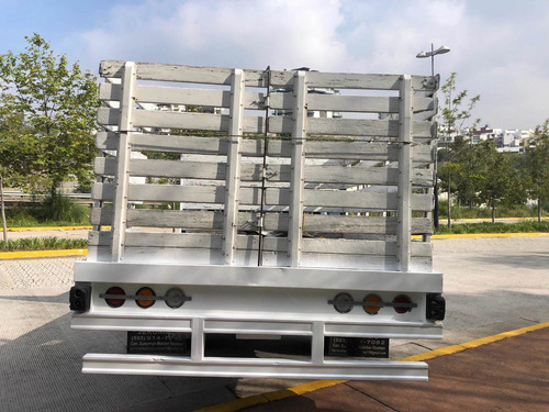 Imagen 3 de 11 de Ford F-350 2014 6.2 Xl Estandar V8 Impecable