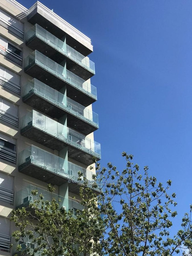 Venta Con Renta Apartamento 1 Dormitorio En Pocitos