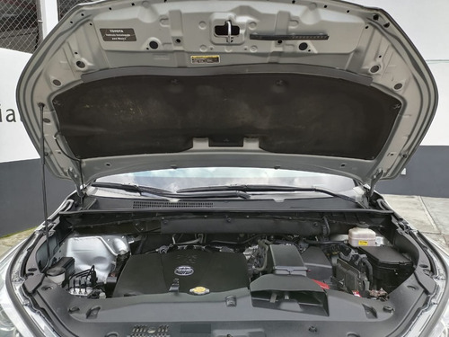 Imagen 14 de 15 de Toyota Highlander Ltd. Blu-ray V6, Trans. Aut. Rin Alum. 19