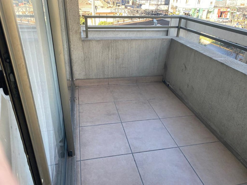 Departamento En Venta! Ubicado En Av. Irarrázaval 2042 Piso4