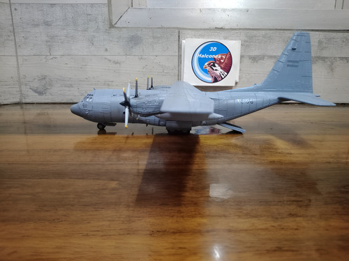 Maqueta Avión Argentino Kc-130 Hércules Escala 1/100