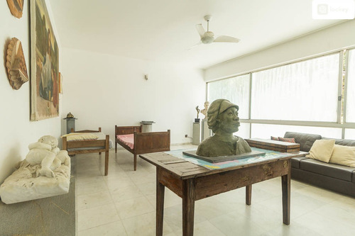 Imagem 7 de 15 de Aluguel De Casa Com 868m² E 7 Quartos - 12312