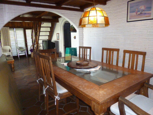 Imagen 25 de 30 de Venta De Casa Frente Al Mar De 4 Dormitorios En Pinares