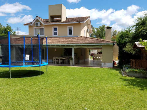 Casa - Pilar