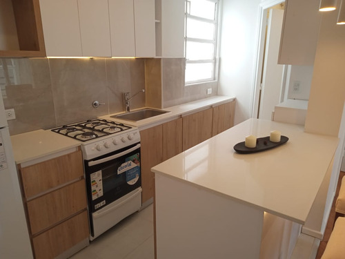 Departamento En Venta 2 Ambientes - Zona Centro, Peatonal, Reciclado A La Calle