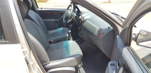 Renault Sandero 1.6 Stepway 8v Flex 4p Manual