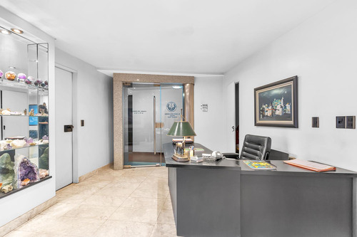 Vivienda U Oficina Equipada En Tribunales