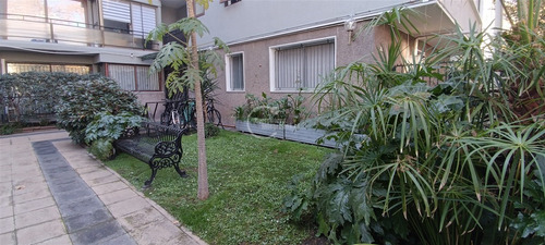 Departamento En Arriendo De 2 Dorm. En Providencia