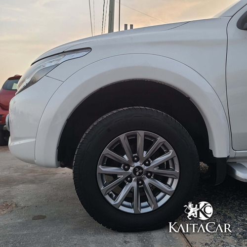 Mitsubishi L200 Diesel 4x4 Aut. U$s 18.500 + Cuotas