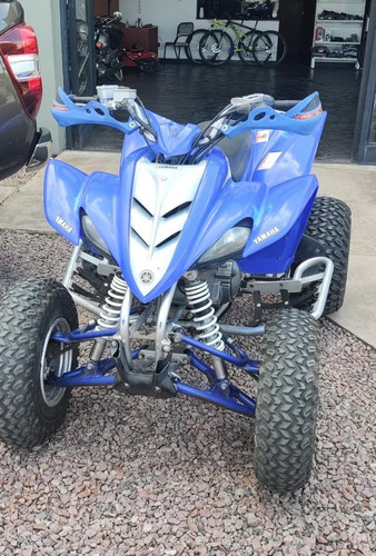 Imagen 4 de 8 de Cuatriciclo Yamaha