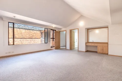 Apartamento En Venta En Chicó Navarra. Cod V6821