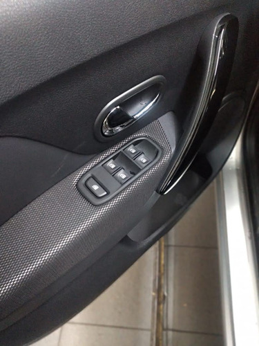 Imagen 6 de 18 de Renault Sandero Zen 2022 0km #ev