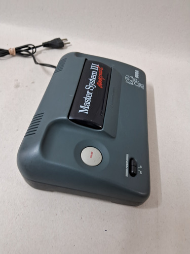 Master System 3 Compact Console Com Sonic The Hedgehog (Usado)