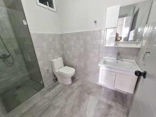 Apartamento En Alquiler En Serrallés, Santo Domingo