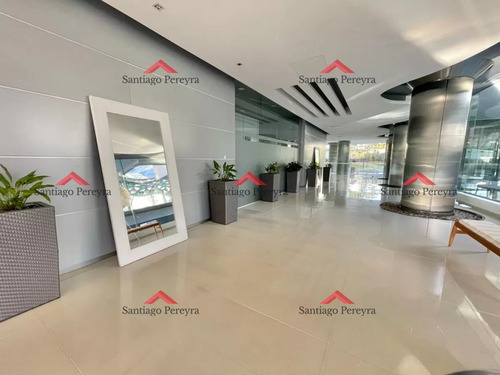 Venta De Apartamento De 2 Dormitorios En Icon Brava Punta Del Este