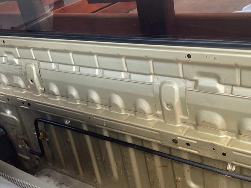 Toyota Hilux Hide Rider Mt 2400