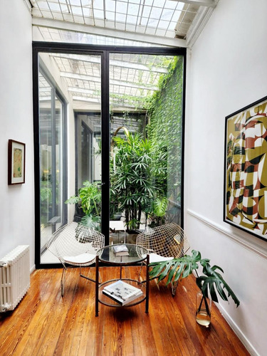 Exclusiva Residencia En San Telmo Con Local Comercial