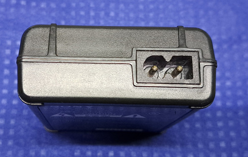 Cargador De Baterías Sony Bc-cs2a 1.4v Para Aa, Aaa (Usado)