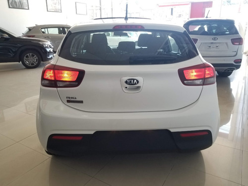 Imagen 3 de 10 de Kia Rio Sx 1.6 At