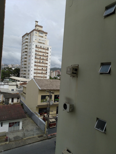 Imagem 7 de 13 de Apartamento - Barreiros - Ref: 11995 - V-11995