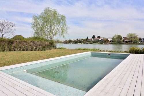 Imagen 14 de 30 de Casa En Venta En Santa Barbara, Tigre, G.b.a. Zona Norte