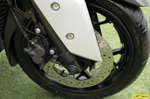Yamaha X-max 300