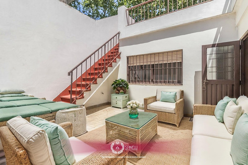 Venta Casa 4 Ambientes Local 246m² Construidos Sobre Terreno De 95m² Usaa 821m² Vendibles
