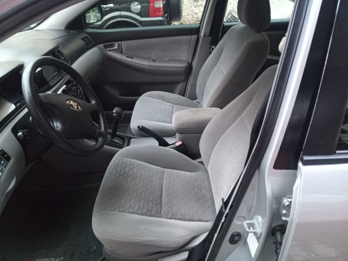 Imagem 10 de 13 de Toyota Corolla 2004 1.8 16v Xei Aut. 4p