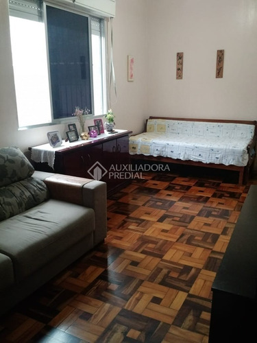 Imagem 4 de 15 de Casa - Medianeira - Ref: 48026 - V-48026