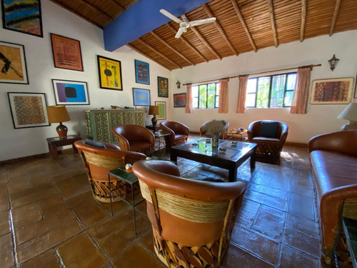 Casa En Condominio Campestre, Lomas De Jiutepec, Morelos