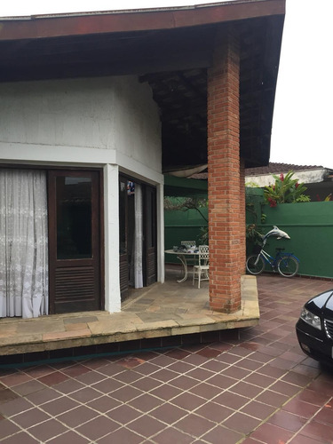 Imagem 7 de 14 de Casa Praia De Pernambuco Guarujá - Localização Privilegiada