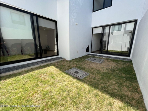 El Refugio Casa De Dos Niveles En Venta Rah5560