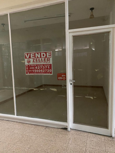 Imagen 2 de 3 de Local Galería San Martín 22 M2. La Falda . Córdoba