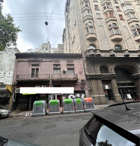 Casa Centro A Pasos De 18 De Julio Para Desarrollo Inmobiliario.