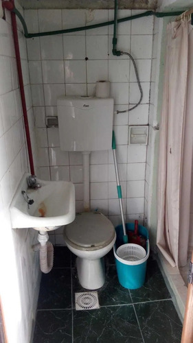 Apartamento Para Reciclar En Excelente Zona