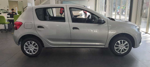 Autos Camionetas Renault Sandero Corolla Cruze Gol Corsa E