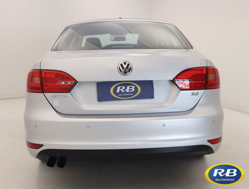 Imagem 5 de 10 de Volkswagen Jetta Comfortline 2.0 2011/2012
